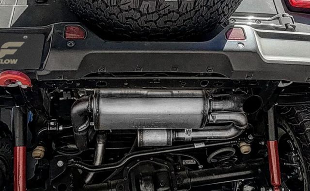 2018-2024 Jeep Wrangler Exhaust System Kit (MagnaFlow Performance Exhaust)
