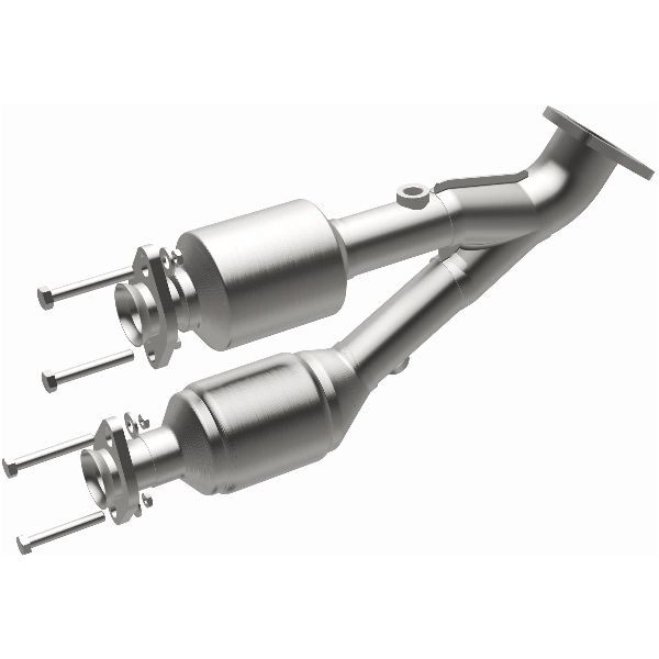 2000-2001 Jeep Cherokee Catalytic Converter - Front (MagnaFlow Performance Exhaust)