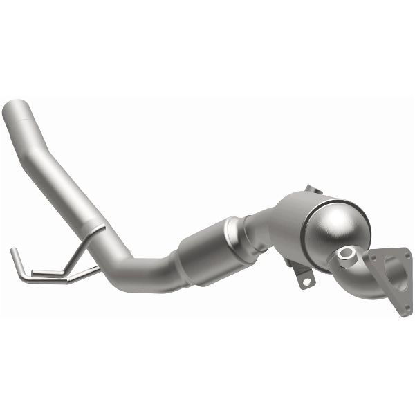 2011-2017 Volkswagen Touareg Catalytic Converter - Right (MagnaFlow Performance Exhaust)