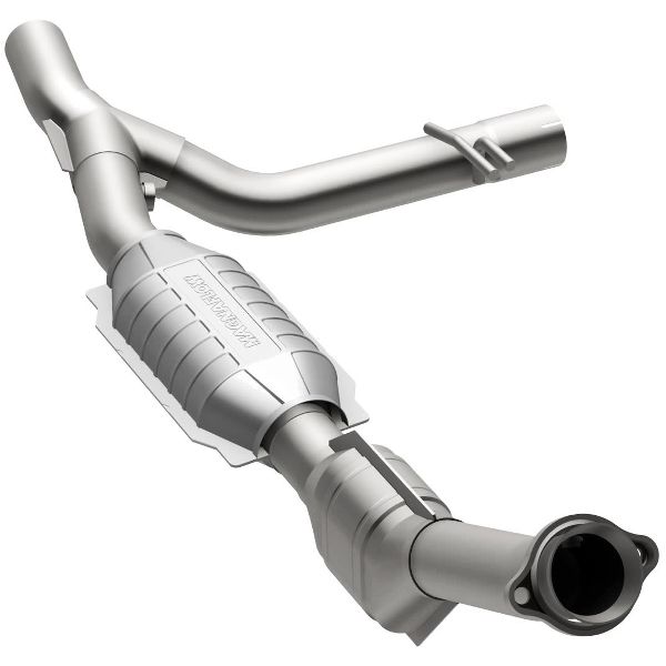 1999-2001 Lincoln Navigator Catalytic Converter - Right (MagnaFlow Performance Exhaust)