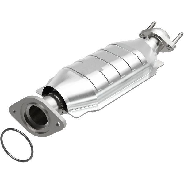 2005-2007 Ford Freestyle Catalytic Converter - Front Rearward (MagnaFlow Performance Exhaust)