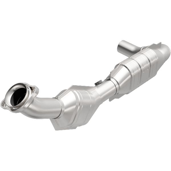 2003-2004 Ford Expedition Catalytic Converter - Left (MagnaFlow Performance Exhaust)