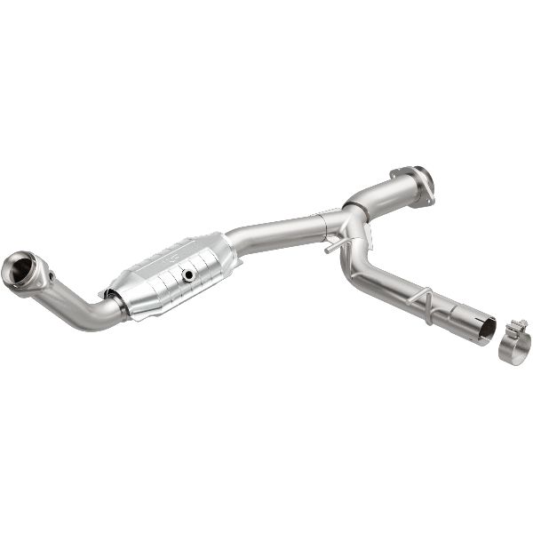 2005-2006 Ford Expedition Catalytic Converter - Right (MagnaFlow Performance Exhaust)