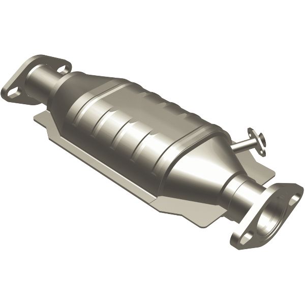 1981-1983 Toyota Pickup Catalytic Converter (MagnaFlow Performance Exhaust)