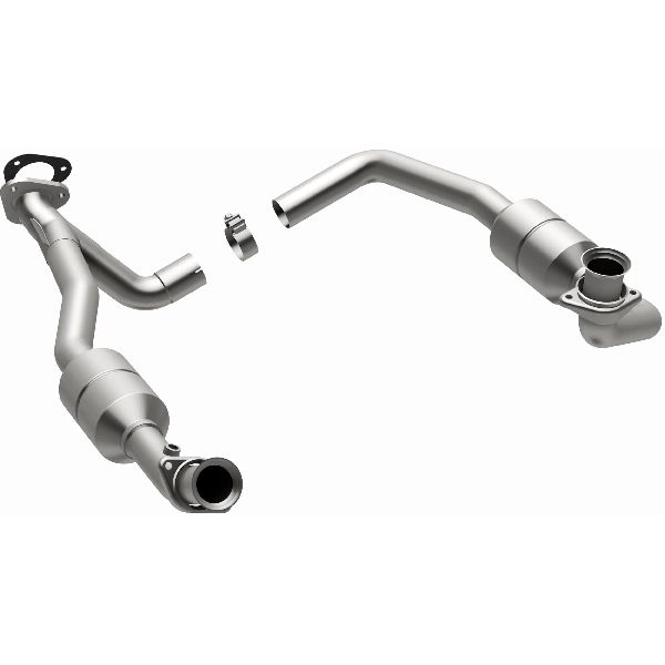 2003 Ford E-150 Catalytic Converter - Front (MagnaFlow Performance Exhaust)