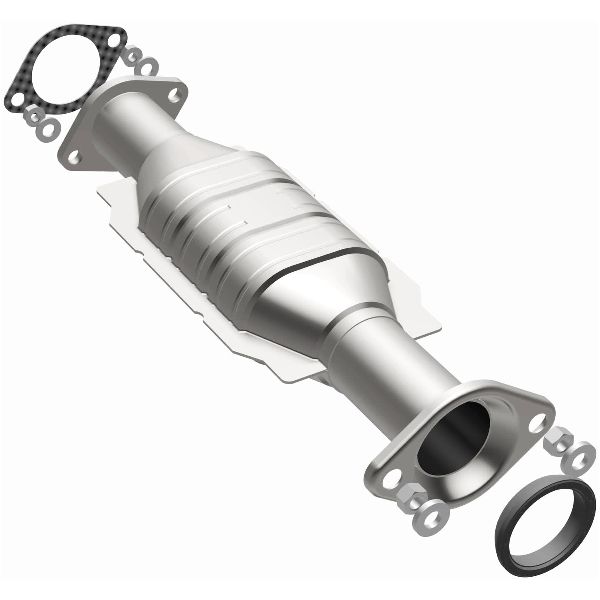 2001-2002 Mitsubishi Montero Catalytic Converter - Rear (MagnaFlow Performance Exhaust)