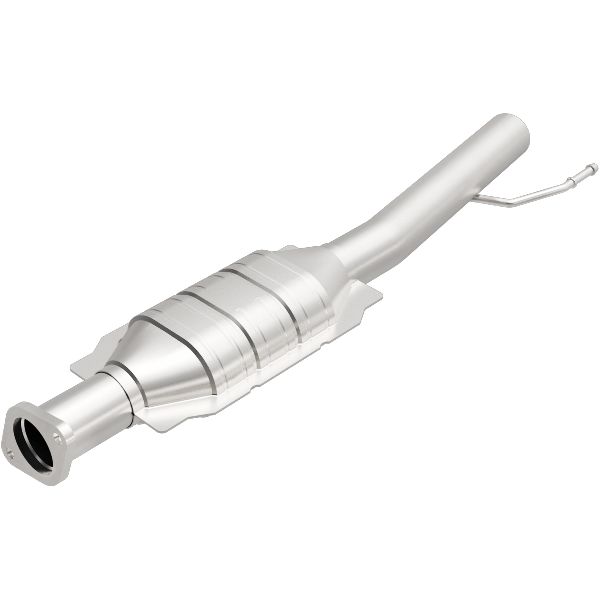 2005-2008 Ford Escape Catalytic Converter -  or Rear (MagnaFlow Performance Exhaust)