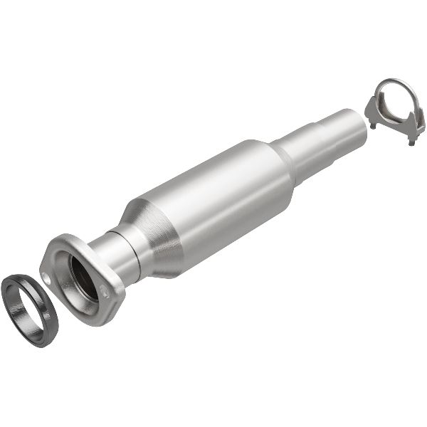 2004-2006 Toyota Sienna Catalytic Converter - Rear (MagnaFlow Performance Exhaust)