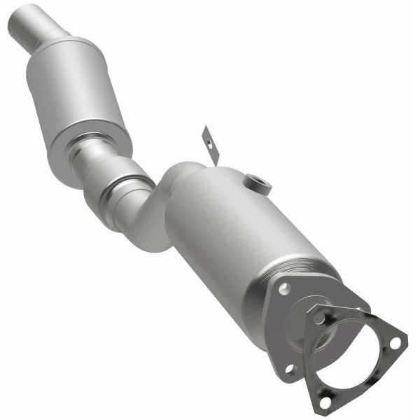 2005-2006 Audi A4 Quattro Catalytic Converter - Right (MagnaFlow Performance Exhaust)