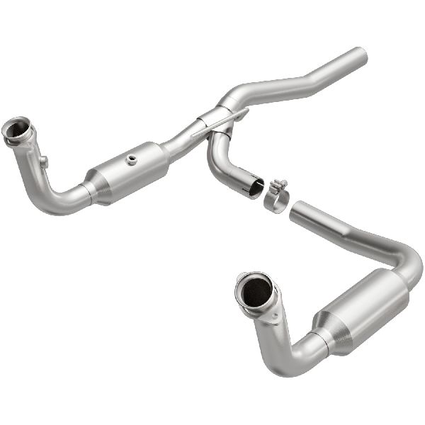 2007-2008 Dodge Nitro Catalytic Converter (Magnaflow)
