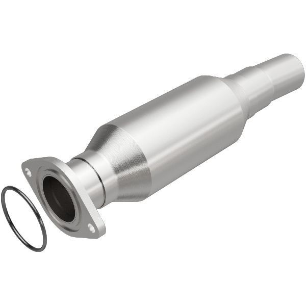 2005-2007 Ford Freestyle Catalytic Converter - Rear (Magnaflow)