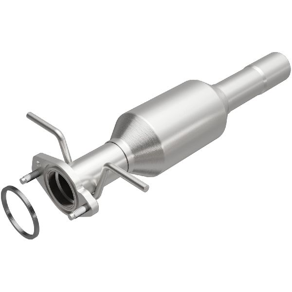 2003-2011 Ford Focus Catalytic Converter -  or Rear (Magnaflow)