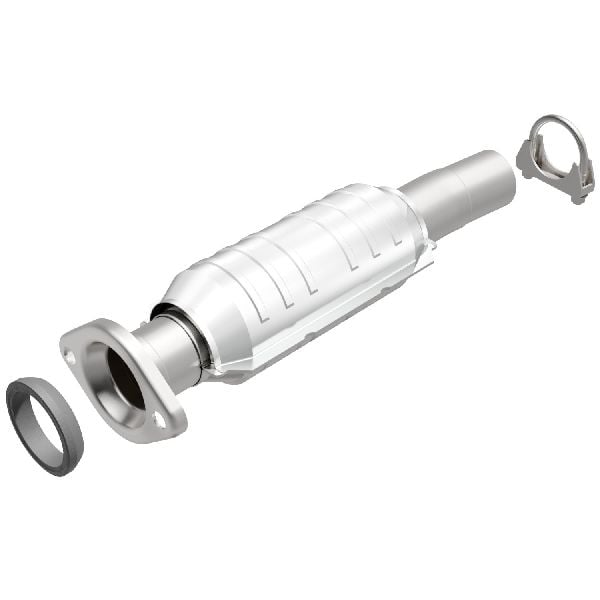 2004-2006 Toyota Sienna Catalytic Converter - Rear (Magnaflow)