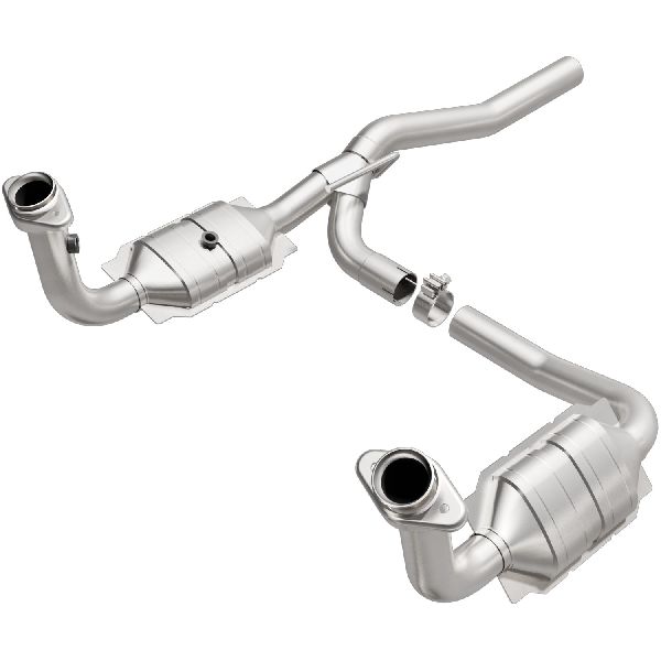 2007-2008 Dodge Nitro Catalytic Converter (Magnaflow)
