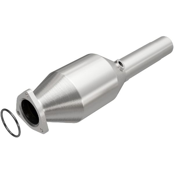 1996-1998 Volkswagen Golf Catalytic Converter (Magnaflow)