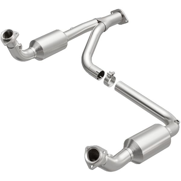 1997-2000 GMC Yukon Catalytic Converter (Magnaflow)