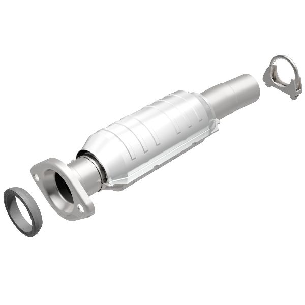 2004-2006 Toyota Sienna Catalytic Converter - Rear (Magnaflow)