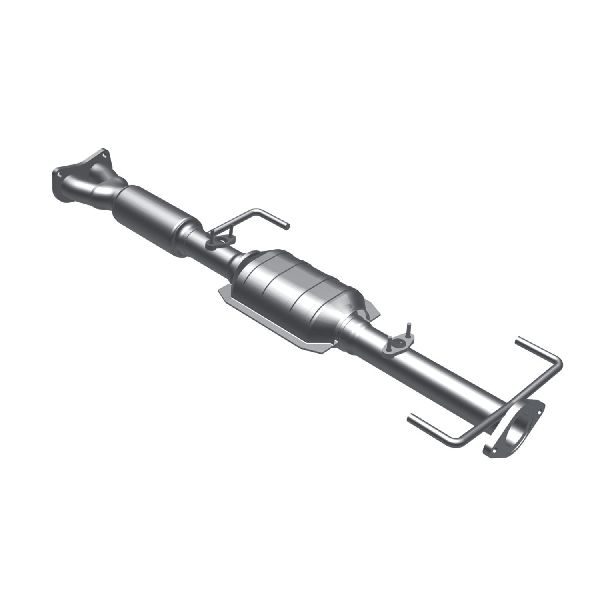 1994-1997 Toyota Previa Catalytic Converter - Front (Magnaflow)