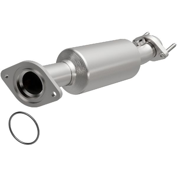 2005-2007 Ford Freestyle Catalytic Converter - Front Rearward (Magnaflow)