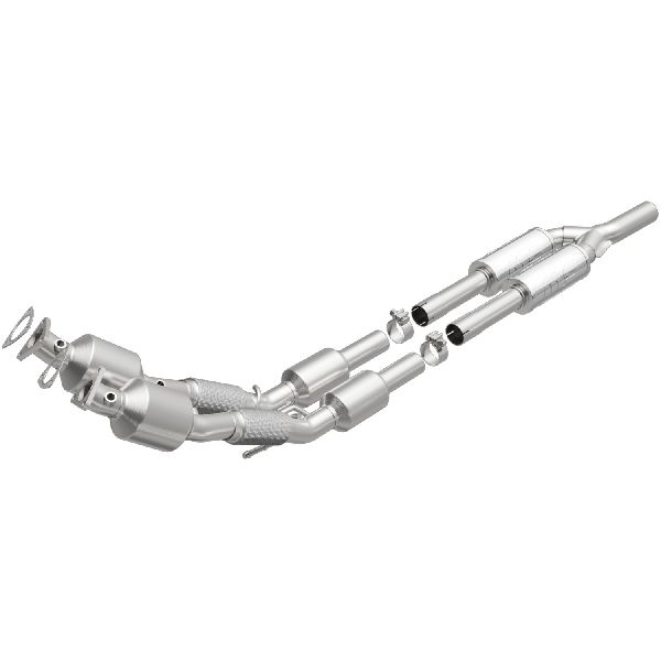 2012-2014 Volkswagen Passat Catalytic Converter (Magnaflow)
