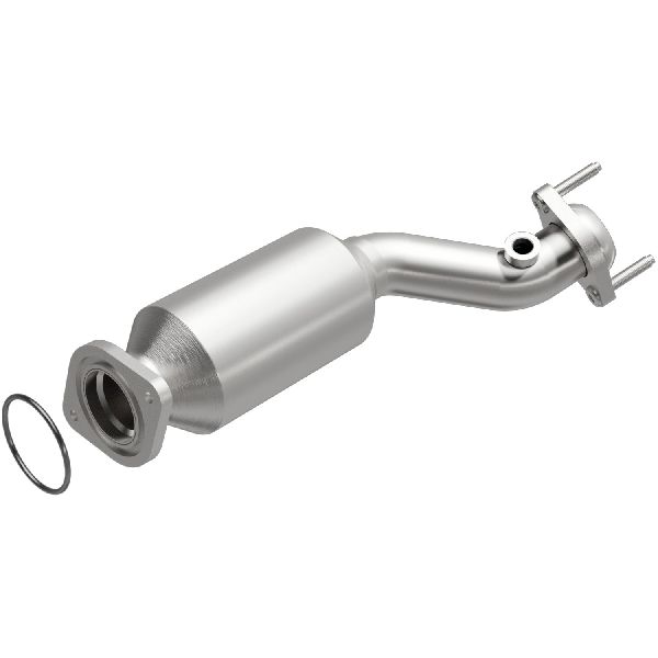 2005-2007 Ford Freestyle Catalytic Converter - Front Rearward (Magnaflow)
