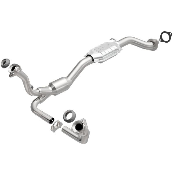 2001-2005 Chevrolet Blazer Catalytic Converter (Magnaflow)