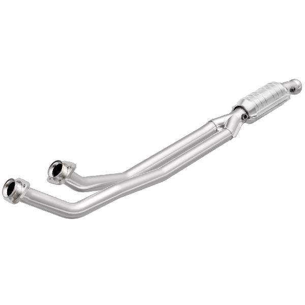1997-1998 Volvo S90 Catalytic Converter (Magnaflow)