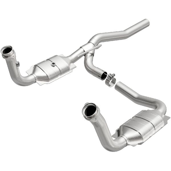 2009-2011 Dodge Nitro Catalytic Converter (Magnaflow)
