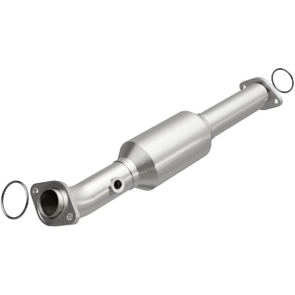 2005-2011 Toyota Tacoma Catalytic Converter - Right (Magnaflow)