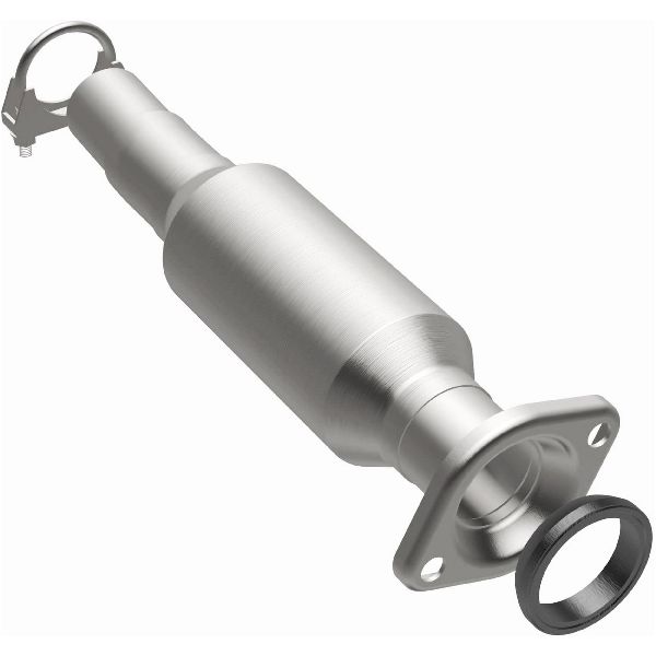 2004-2006 Toyota Sienna Catalytic Converter - Rear (Magnaflow)