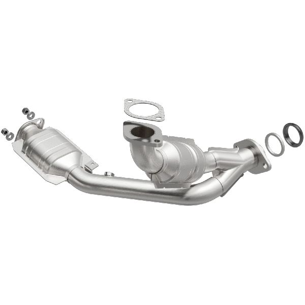 2001-2002 Mitsubishi Montero Catalytic Converter - Front (Magnaflow)