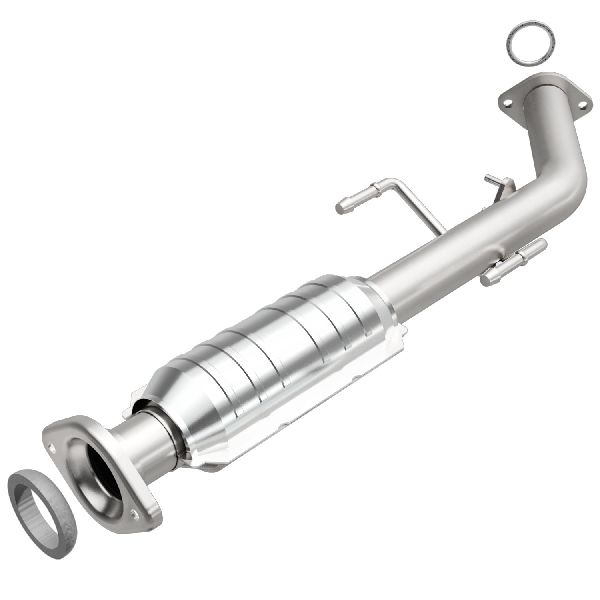 2001-2003 Toyota Sienna Catalytic Converter - Rear (Magnaflow)