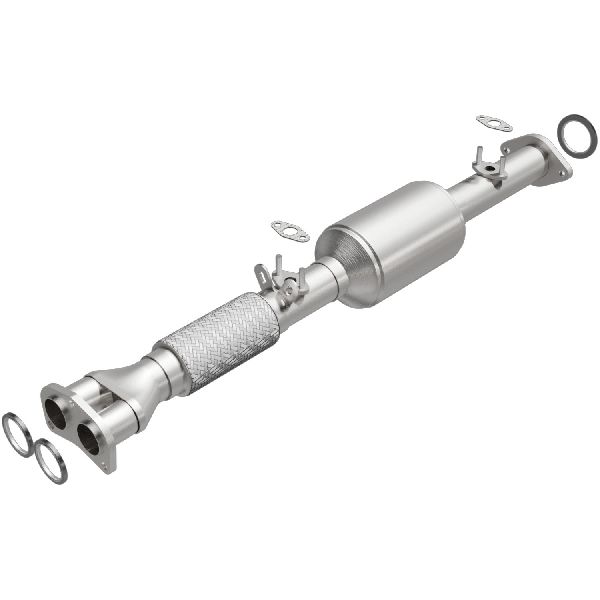 1991-1995 Toyota Previa Catalytic Converter (Magnaflow)