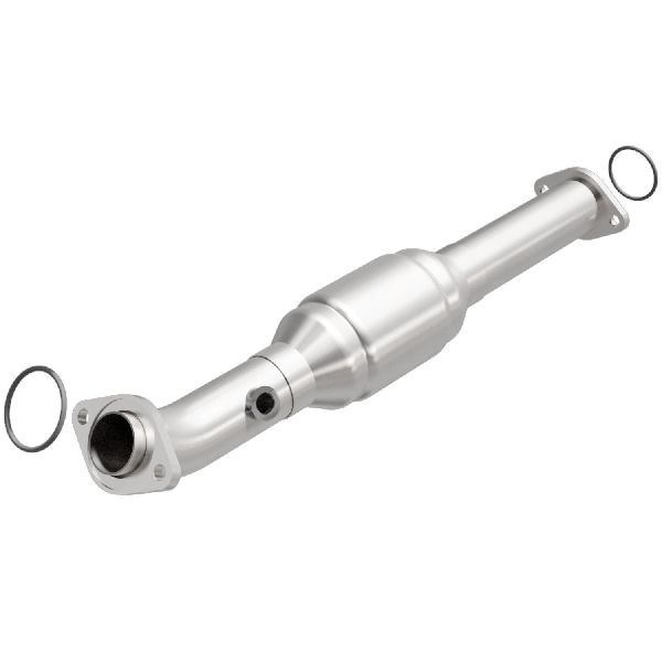 2005-2015 Toyota Tacoma Catalytic Converter - Right (Magnaflow)