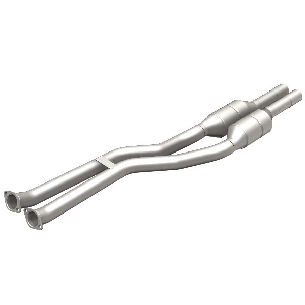 2003-2005 BMW 325i Catalytic Converter (Magnaflow)