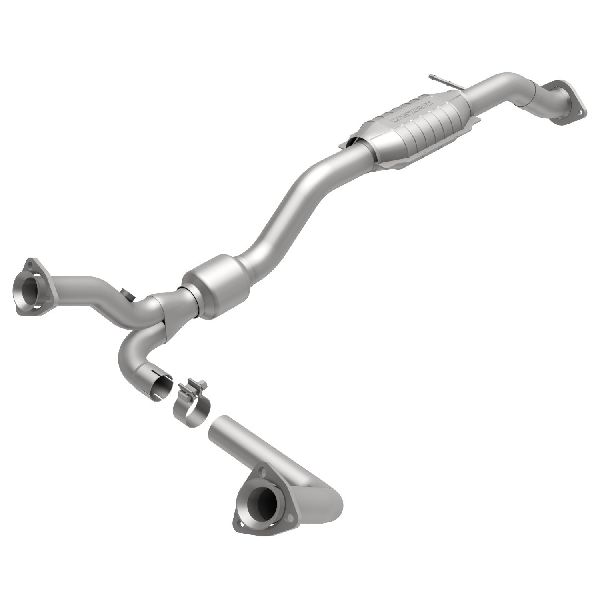 2003-2005 Chevrolet Blazer Catalytic Converter (Magnaflow)