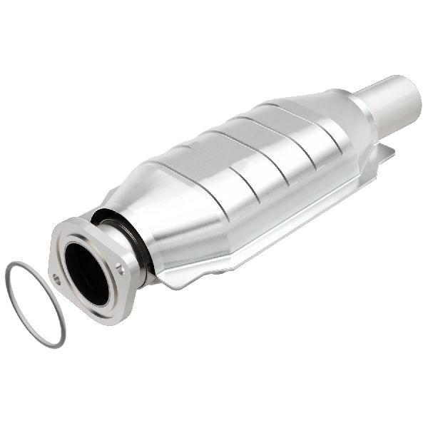 2005-2007 Ford Freestyle Catalytic Converter - Rear (Magnaflow)