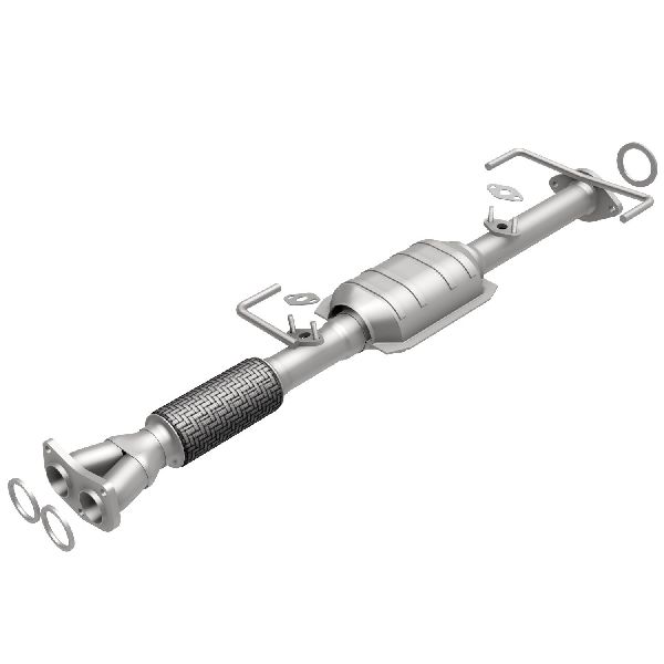 1994-1997 Toyota Previa Catalytic Converter - Front (Magnaflow)