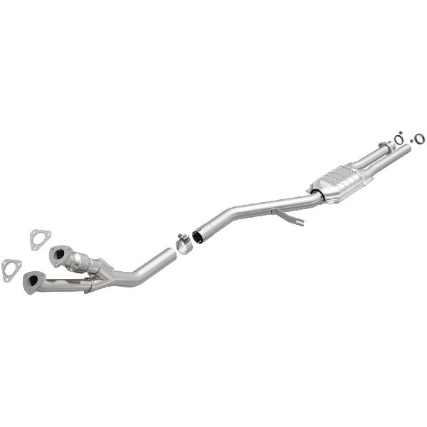 1987-1993 BMW 325i Catalytic Converter (Magnaflow)