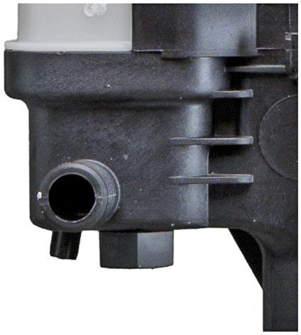 1996-1999 BMW Z3 Radiator - Center (Mahle)