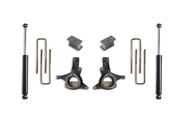 2007 GMC Sierra Suspension Lift Kit (MaxTrac)