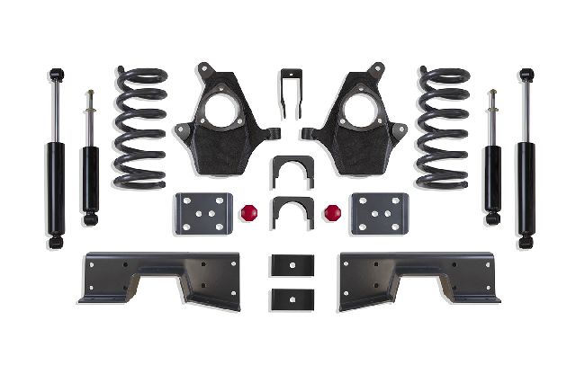 2001-2006 Chevrolet Silverado 1500 HD Coil Spring Lowering Kit (MaxTrac)