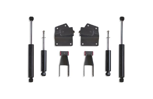 2001-2006 Chevrolet Silverado 1500 HD Leaf Spring Lowering Kit (MaxTrac)