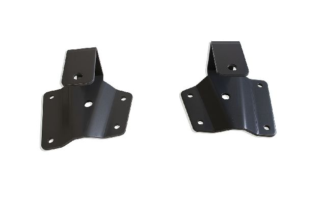 2001-2006 Chevrolet Silverado 1500 HD Leaf Spring Hanger Lowering Kit (MaxTrac)