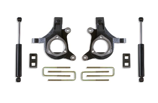 2001-2006 Chevrolet Silverado 1500 HD Suspension Lift Kit (MaxTrac)