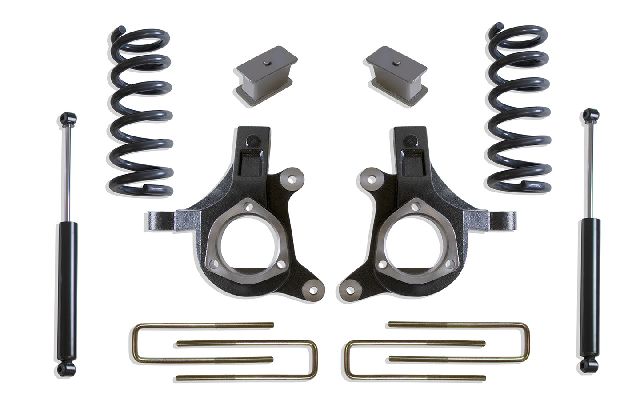2001-2006 Chevrolet Silverado 1500 HD Suspension Lift Kit (MaxTrac)