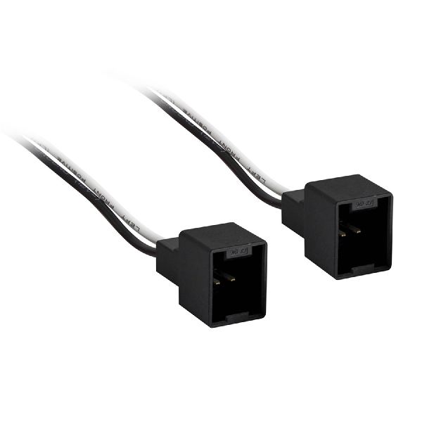 2004-2006 INFINITI QX56 Speaker Adapter (Metra Electronics)