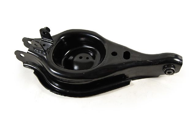 2005-2006 Chevrolet Equinox Suspension Control Arm - Rear Left Lower Rearward (Mevotech)