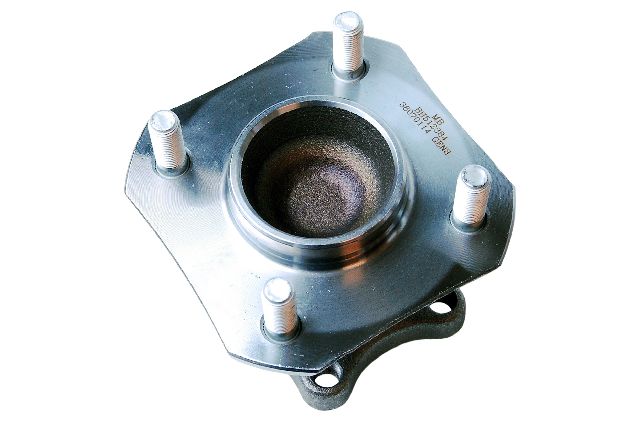 2007-2012 Nissan Sentra Wheel Bearing and Hub Assembly - Rear (Mevotech)