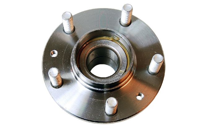 2000-2001 Mazda MPV Wheel Bearing and Hub Assembly - Rear (Mevotech)